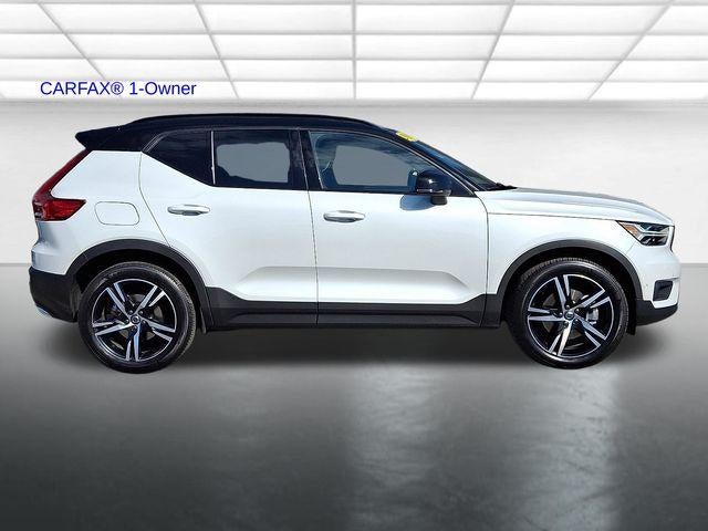 2019 Volvo XC40 T5 AWD R-Design