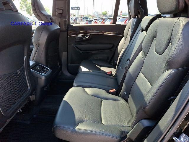 2019 Volvo XC90 T6 AWD Momentum