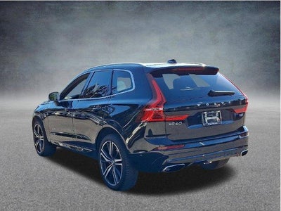 2019 Volvo XC60 T8 eAWD Plug-In Hybrid R-Design