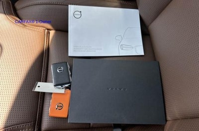 2024 Volvo XC90 Recharge Plug-In Hybrid T8 eAWD PHEV Ultimate Bright Theme 7P