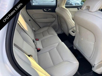 2023 Volvo XC60 Recharge Plug-In Hybrid T8 eAWD PHEV Ultimate Bright Theme
