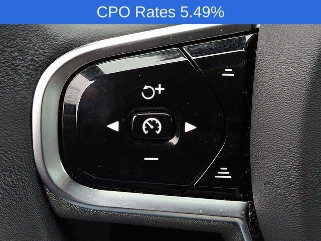 2023 Volvo XC60 Recharge Plug-In Hybrid T8 eAWD PHEV Ultimate Bright Theme