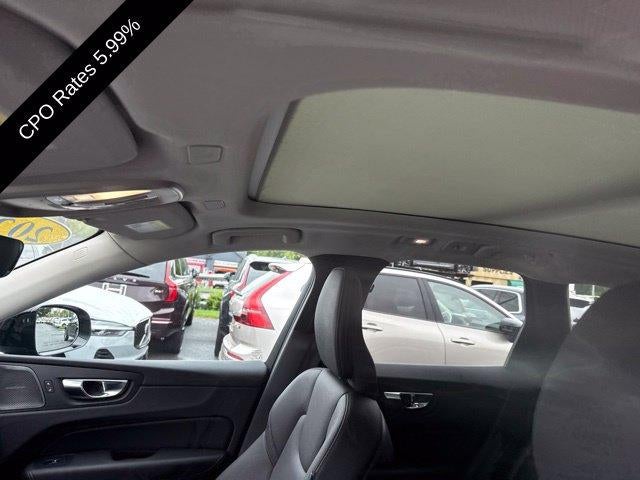 2024 Volvo XC60 Recharge Plug-In Hybrid T8 eAWD PHEV Plus Dark Theme
