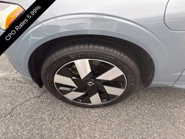 2024 Volvo XC60 Recharge Plug-In Hybrid T8 eAWD PHEV Plus Dark Theme