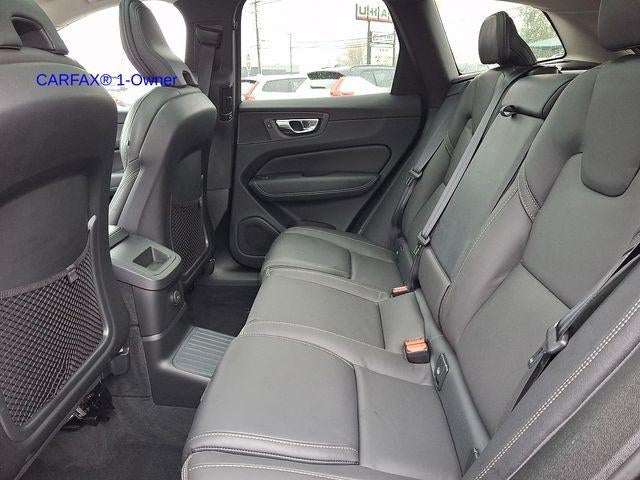 2022 Volvo XC60 Recharge Plug-In Hybrid T8 eAWD PHEV Inscription Extended Range