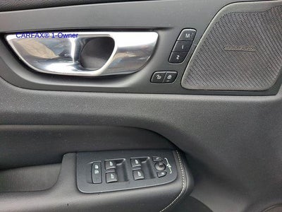 2022 Volvo XC60 Recharge Plug-In Hybrid T8 eAWD PHEV Inscription Extended Range