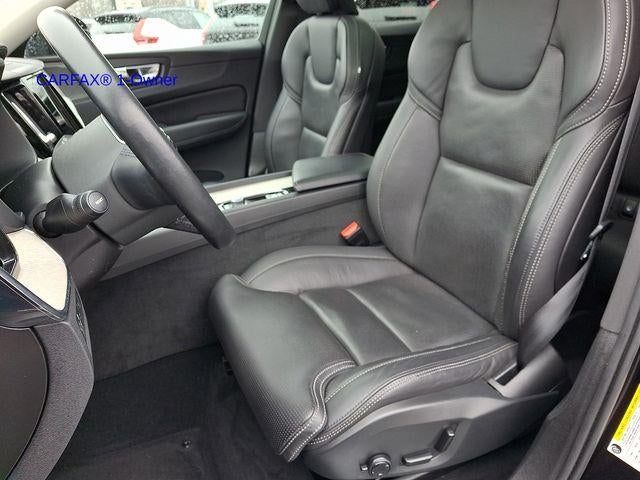 2022 Volvo XC60 Recharge Plug-In Hybrid T8 eAWD PHEV Inscription Extended Range