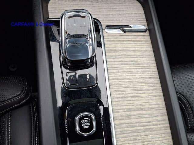 2022 Volvo XC60 Recharge Plug-In Hybrid T8 eAWD PHEV Inscription Extended Range