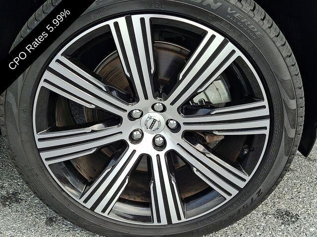 2025 Volvo XC90 Plug-In Hybrid T8 AWD Plus 6-Seater