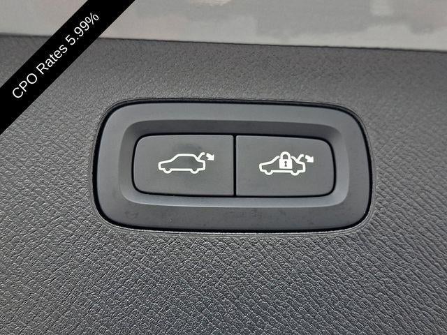 2025 Volvo XC90 Plug-In Hybrid T8 AWD Plus 6-Seater