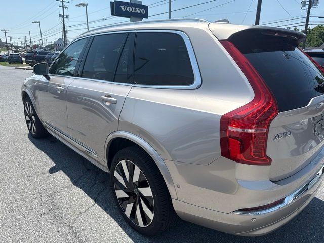 2025 Volvo XC90 Plug-In Hybrid T8 AWD Ultra 6-Seater