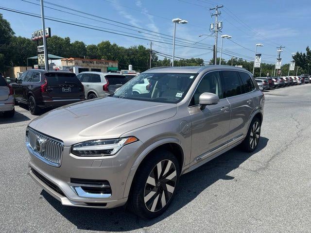 2025 Volvo XC90 Plug-In Hybrid T8 AWD Ultra 6-Seater