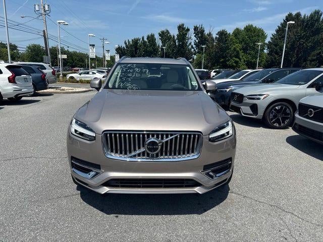 2025 Volvo XC90 Plug-In Hybrid T8 AWD Ultra 6-Seater