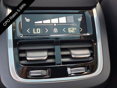 2025 Volvo XC90 Plug-In Hybrid T8 AWD Plus 7-Seater