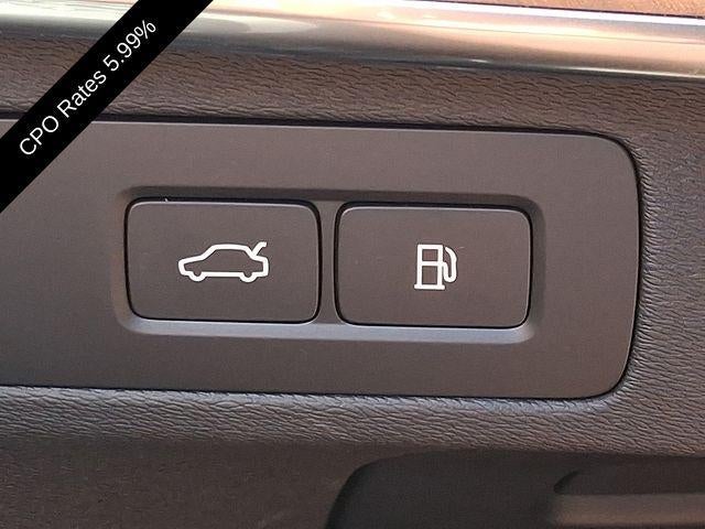 2025 Volvo XC90 Plug-In Hybrid T8 AWD Plus 7-Seater