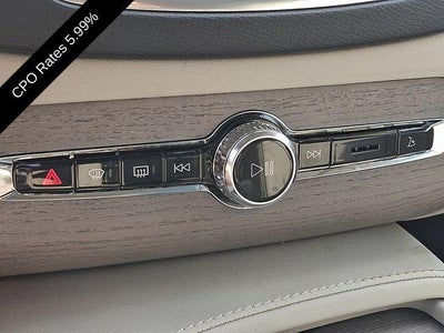2025 Volvo XC90 Plug-In Hybrid T8 AWD Plus 7-Seater