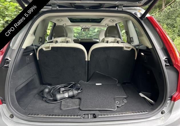 2025 Volvo XC90 Plug-In Hybrid T8 AWD Ultra 7-Seater
