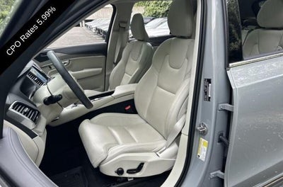 2025 Volvo XC90 Plug-In Hybrid T8 AWD Ultra 7-Seater