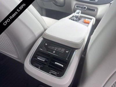 2025 Volvo XC90 Plug-In Hybrid T8 AWD Ultra 7-Seater