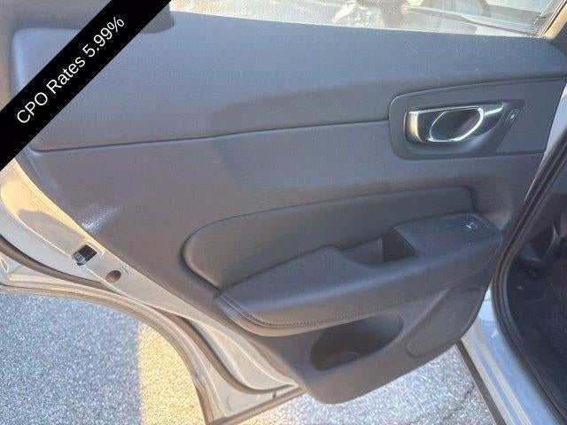 2025 Volvo XC60 Plug-In Hybrid T8 AWD Plus