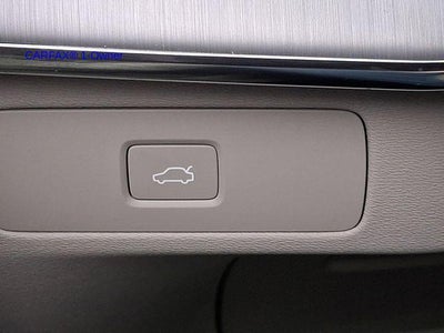 2023 Volvo XC90 B5 AWD Core 7P