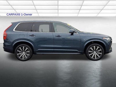 2023 Volvo XC90 B5 AWD Core 7P