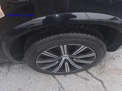 2023 Volvo XC90 B5 AWD Core 7P