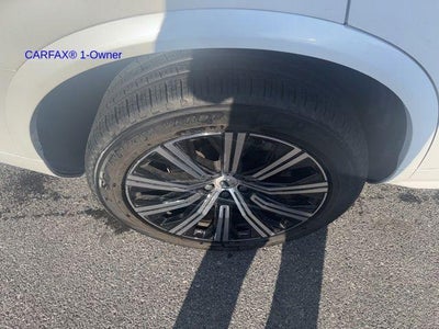 2023 Volvo XC90 B5 AWD Core 7P