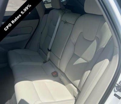 2023 Volvo XC60 B5 AWD Ultimate Bright Theme