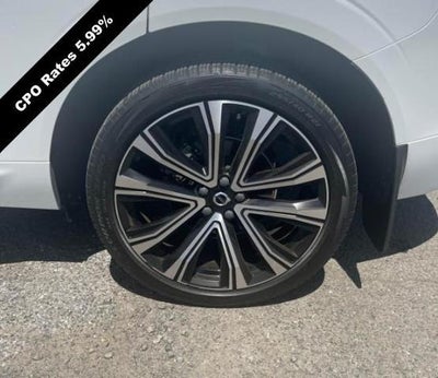 2023 Volvo XC60 B5 AWD Ultimate Bright Theme