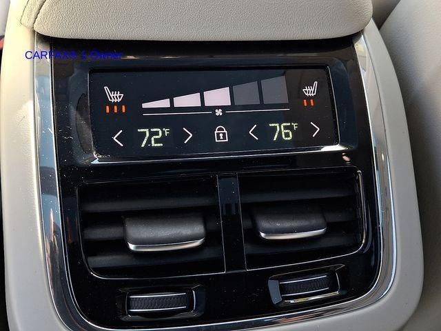 2023 Volvo XC60 B5 AWD Ultimate Bright Theme