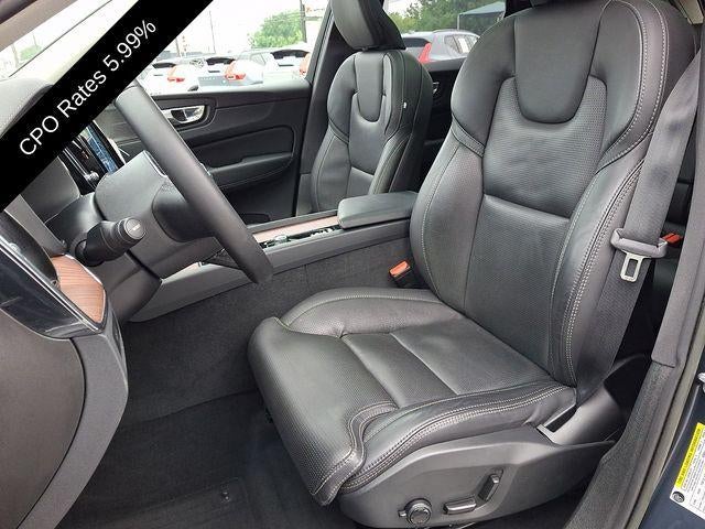 2023 Volvo XC60 B5 AWD Ultimate Bright Theme