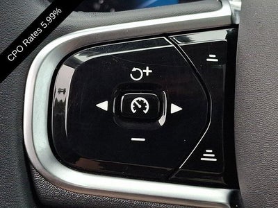 2023 Volvo XC60 B5 AWD Ultimate Bright Theme
