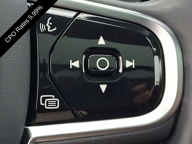 2023 Volvo XC60 B5 AWD Ultimate Bright Theme
