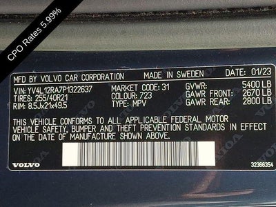 2023 Volvo XC60 B5 AWD Ultimate Bright Theme
