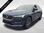 2023 Volvo XC60 B5 AWD Ultimate Bright Theme