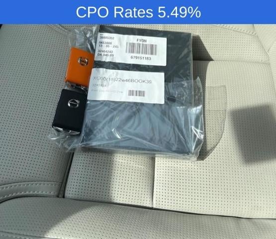 2023 Volvo XC60 B5 AWD Ultimate Bright Theme