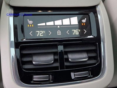 2023 Volvo XC60 B5 AWD Ultimate Bright Theme