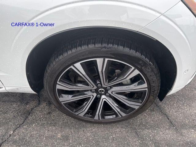 2023 Volvo XC60 B5 AWD Ultimate Bright Theme