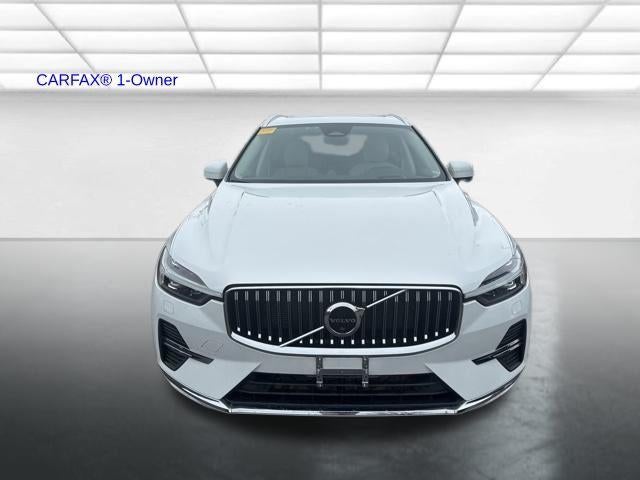 2023 Volvo XC60 B5 AWD Ultimate Bright Theme