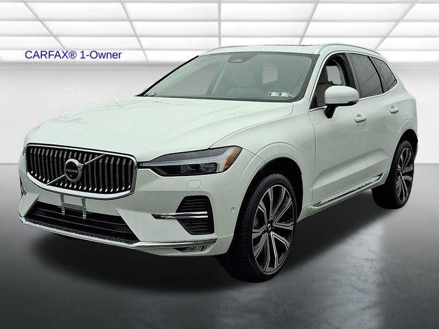 2023 Volvo XC60 B5 AWD Ultimate Bright Theme