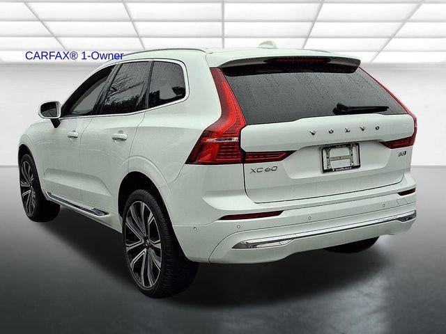 2023 Volvo XC60 B5 AWD Ultimate Bright Theme