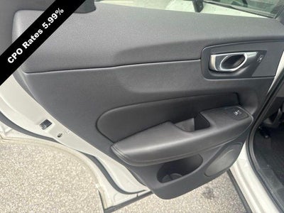 2024 Volvo XC60 B5 AWD Core Dark Theme