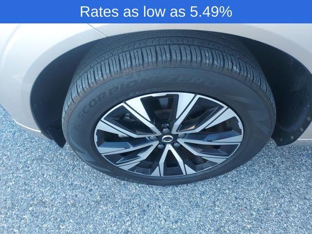 2024 Volvo XC60 B5 AWD Core Dark Theme