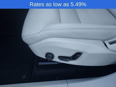 2024 Volvo XC60 B5 AWD Core Dark Theme