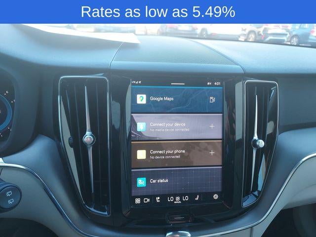 2024 Volvo XC60 B5 AWD Core Dark Theme