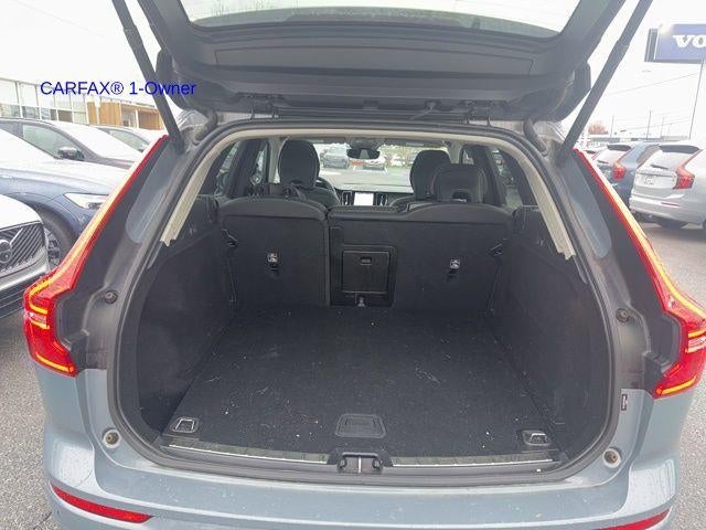 2022 Volvo XC60 B5 AWD Momentum