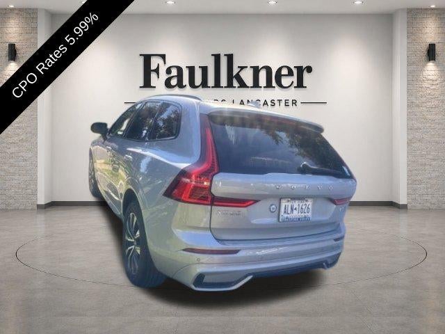 2024 Volvo XC60 B5 AWD Core Dark Theme