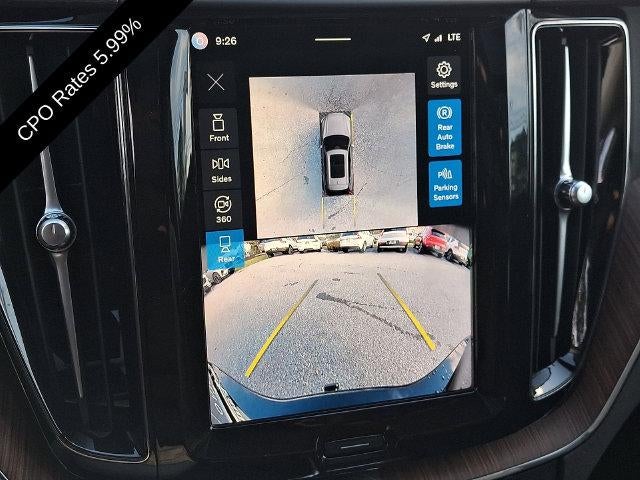 2024 Volvo XC60 B5 AWD Plus Dark Theme