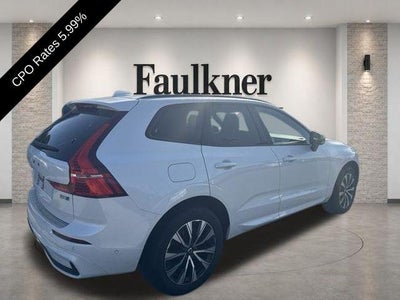 2024 Volvo XC60 B5 AWD Plus Dark Theme